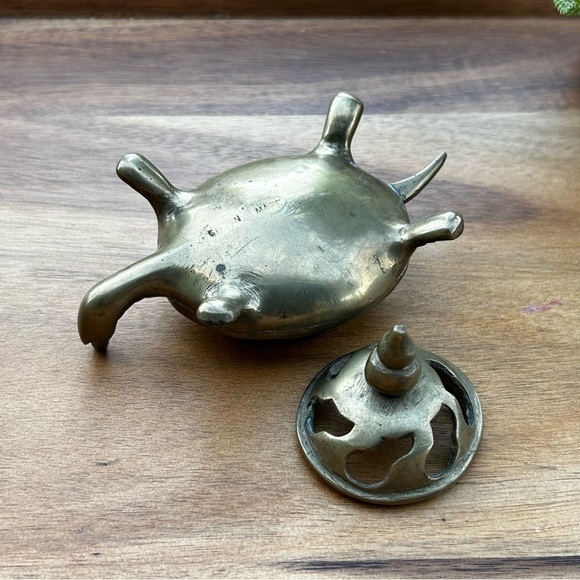 Vintage Brass Turtle with removal Top | Incense Burner - Picture 3 of 5